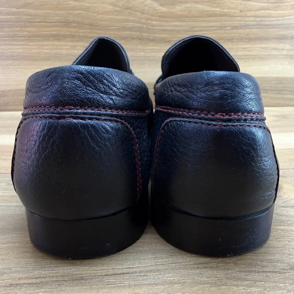 Donald J Pliner Bit Loafers Mens 11 M Black Pebble Leather Moc Toe Red Stitching